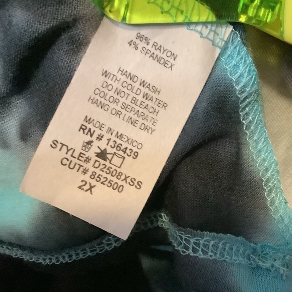 🌸NWT SJS 2X TIE DYE STRETCH KNIT DRESS - Picture 14 of 16